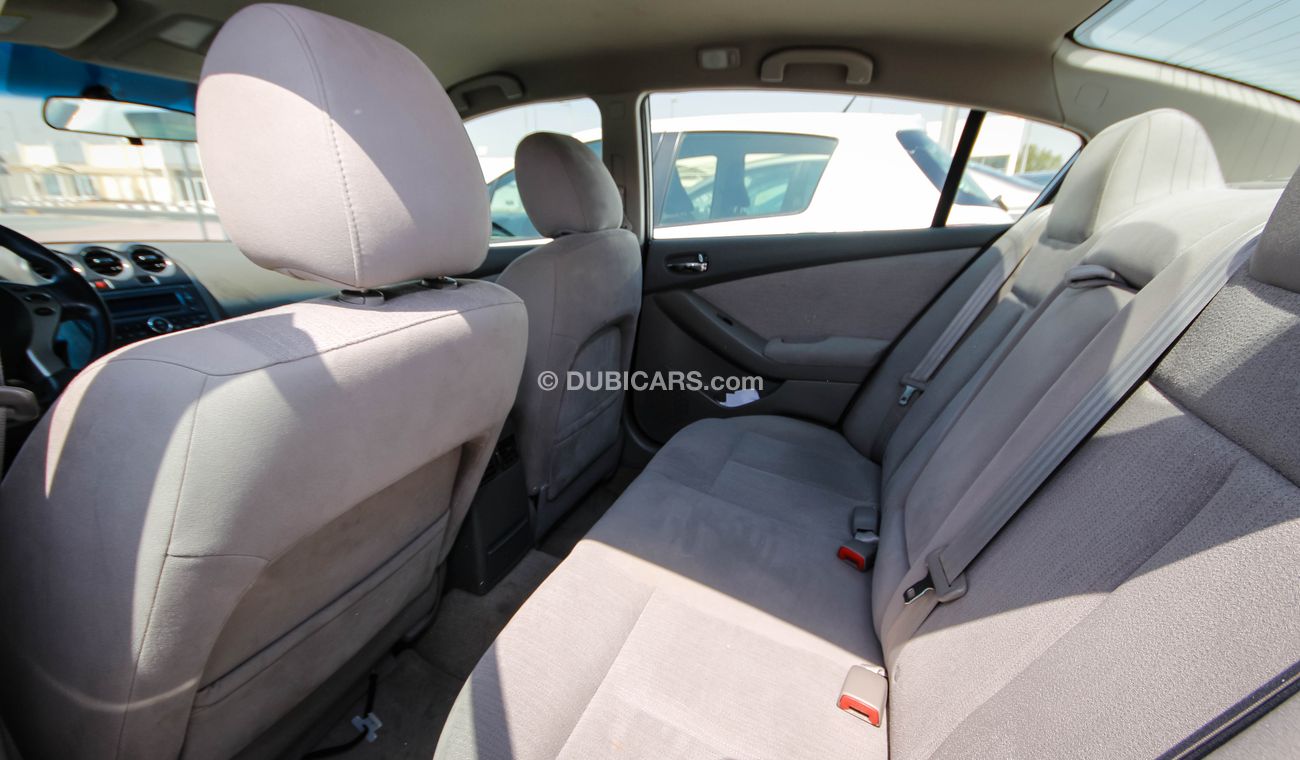 Nissan Altima 2.5S XTRONIC CVT