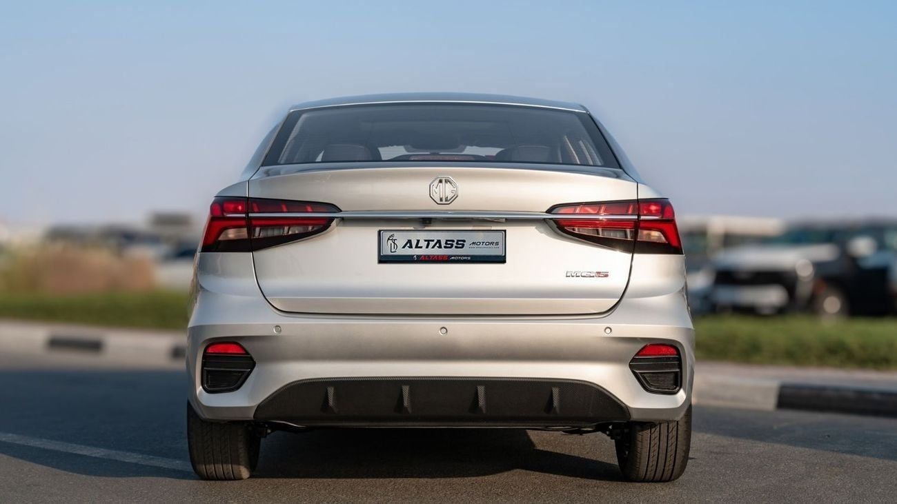 أم جي 5 2026 | MG5 1.5L AT DEL 2WD [ EXPORT ONLY ]
