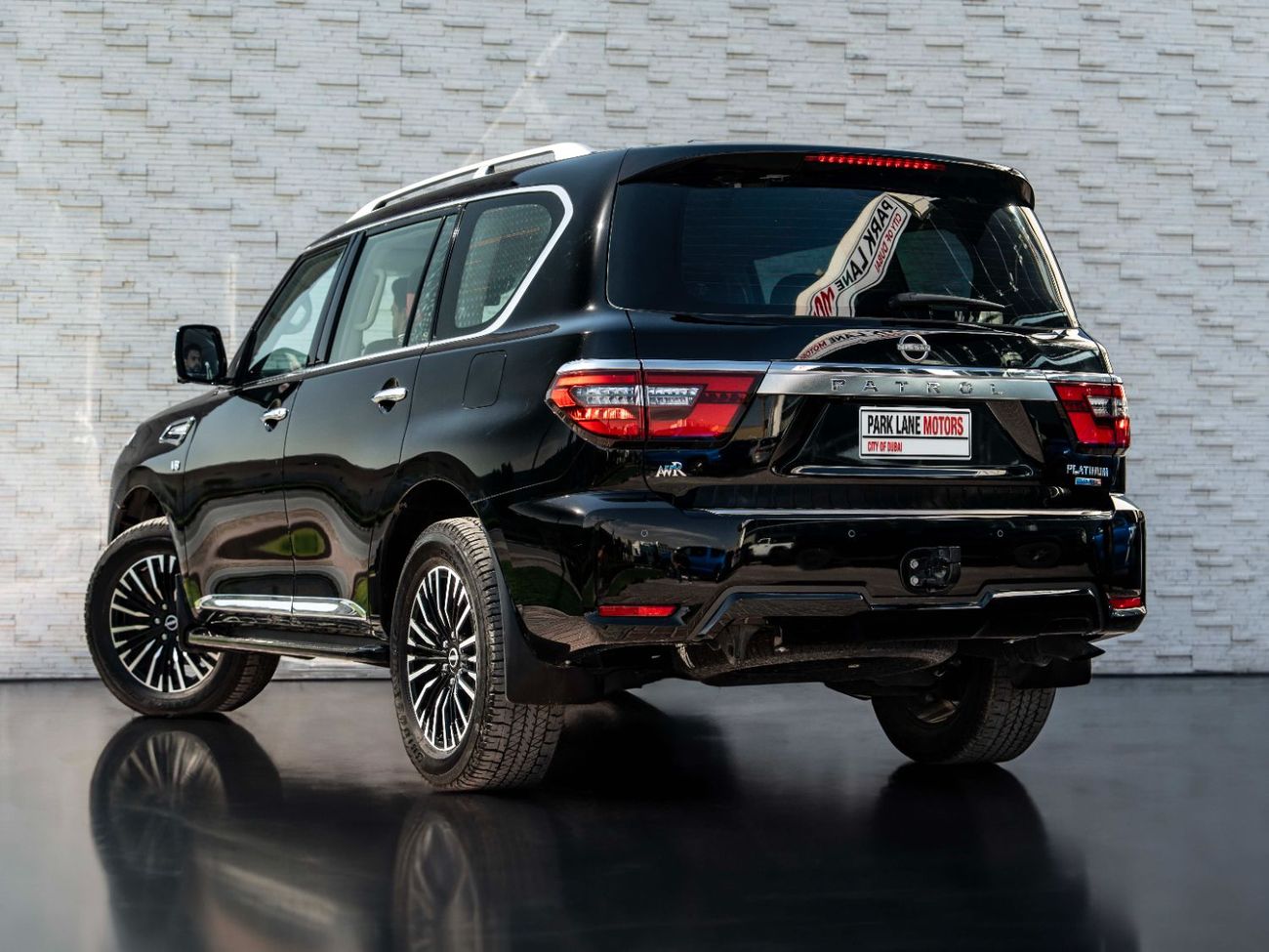Nissan Patrol LE Platinum 5.6L