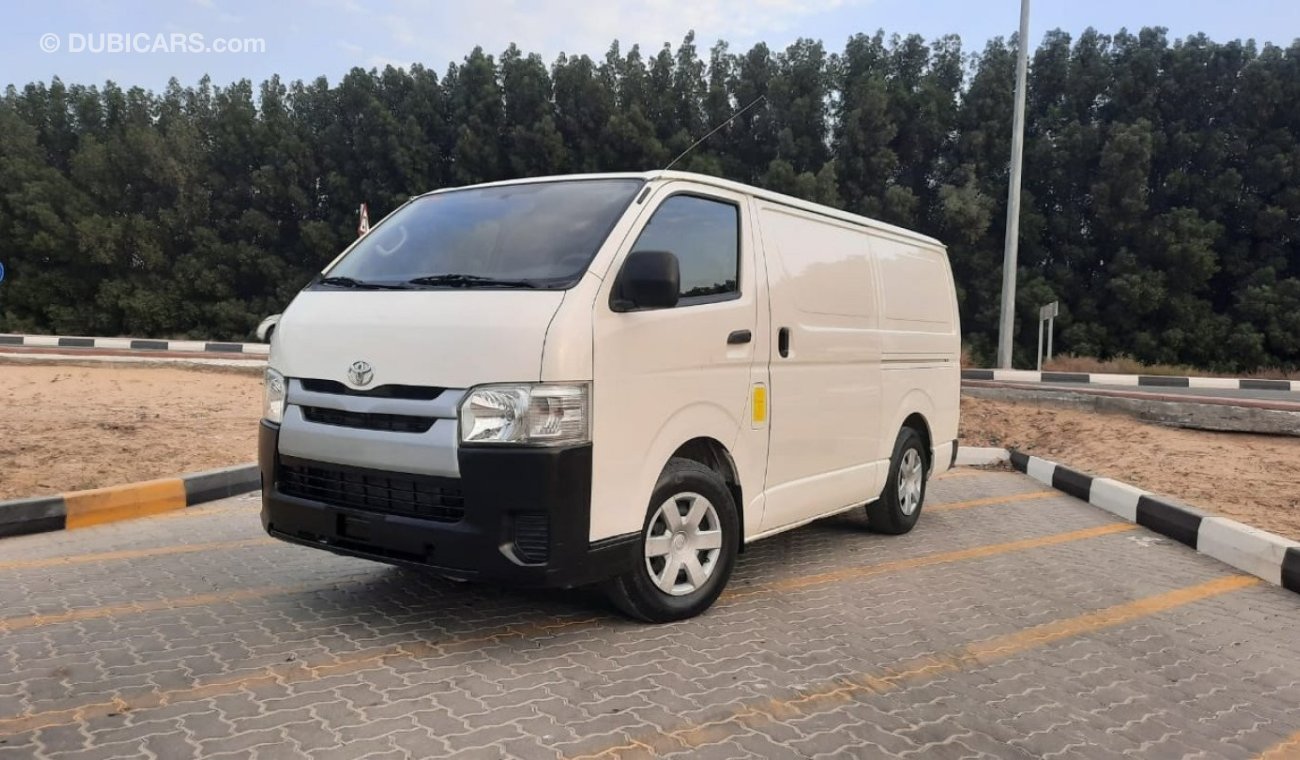 Toyota Hiace 2015 Van Ref#771