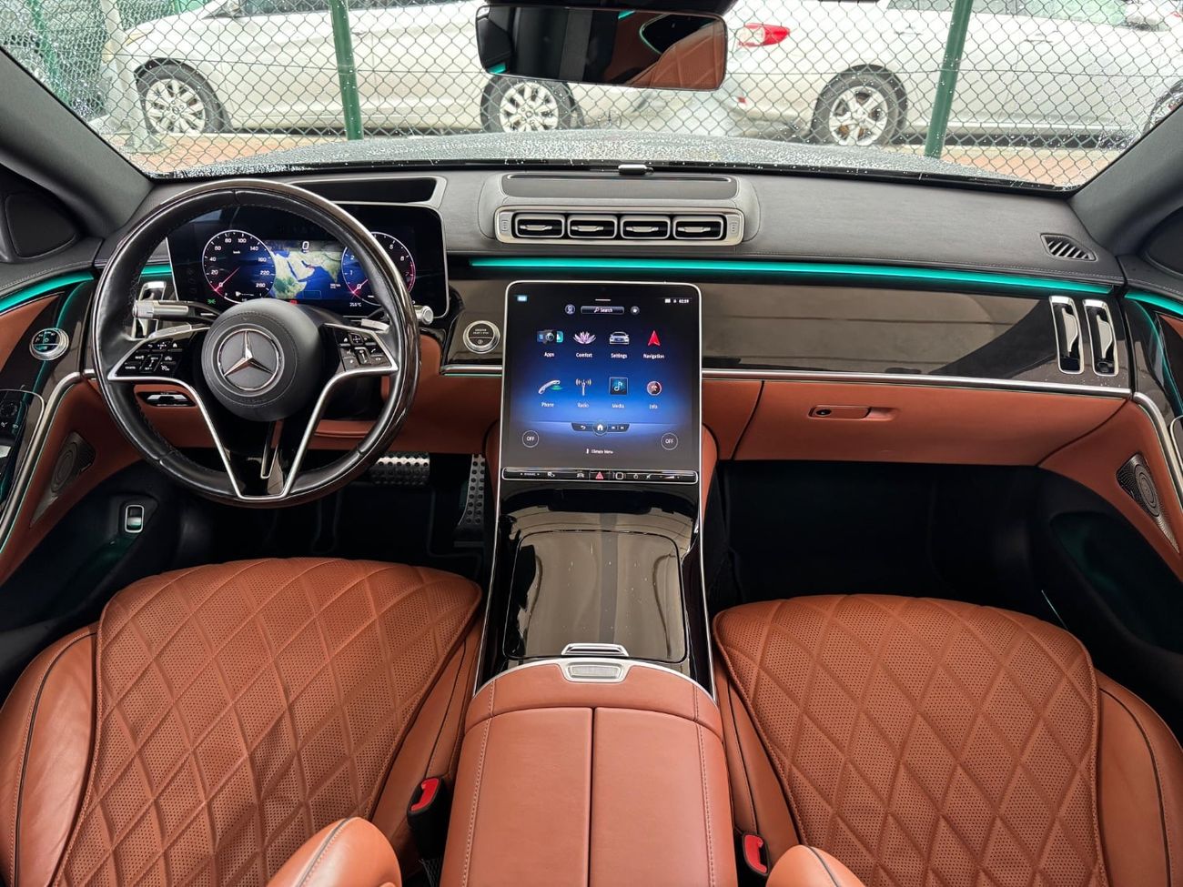 مرسيدس بنز S 500 4MATIC L