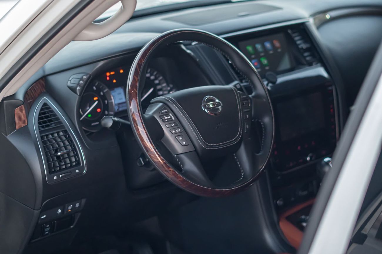 Nissan Armada PLATINUM