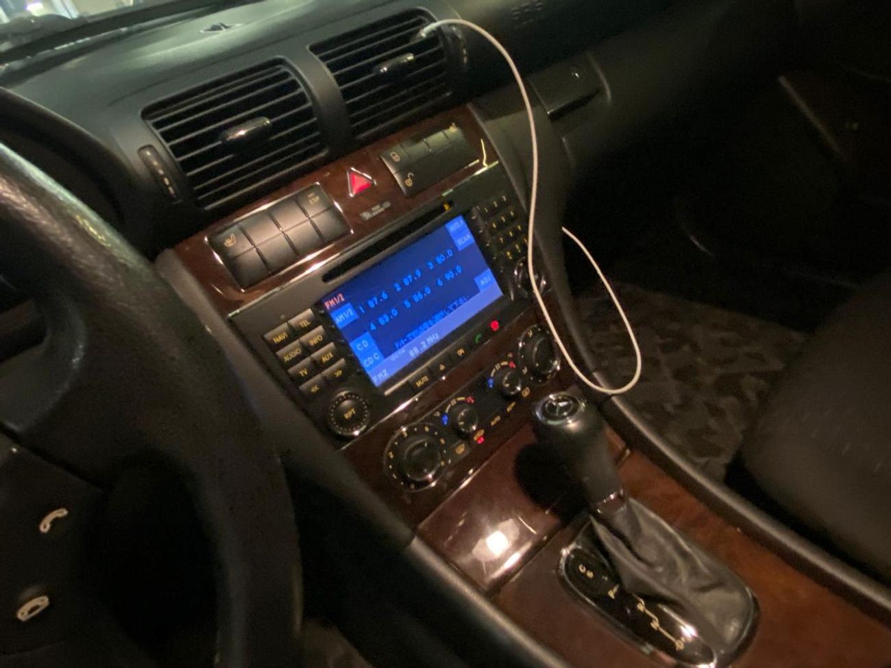 مرسيدس بنز 240 c240