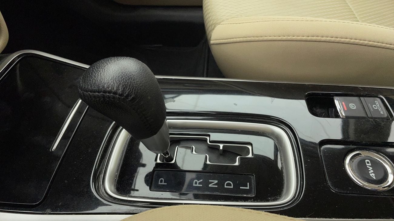 Mitsubishi Outlander GLX LOWLINE 2.4 | Zero Down Payment | Home Test Drive