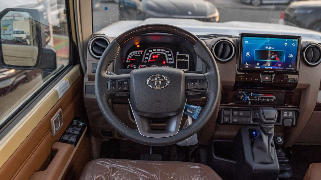 Toyota Land Cruiser Pick Up 2025 Toyota Land Cruiser LC 79 4.0 Double Cab AT Petrol Full Option