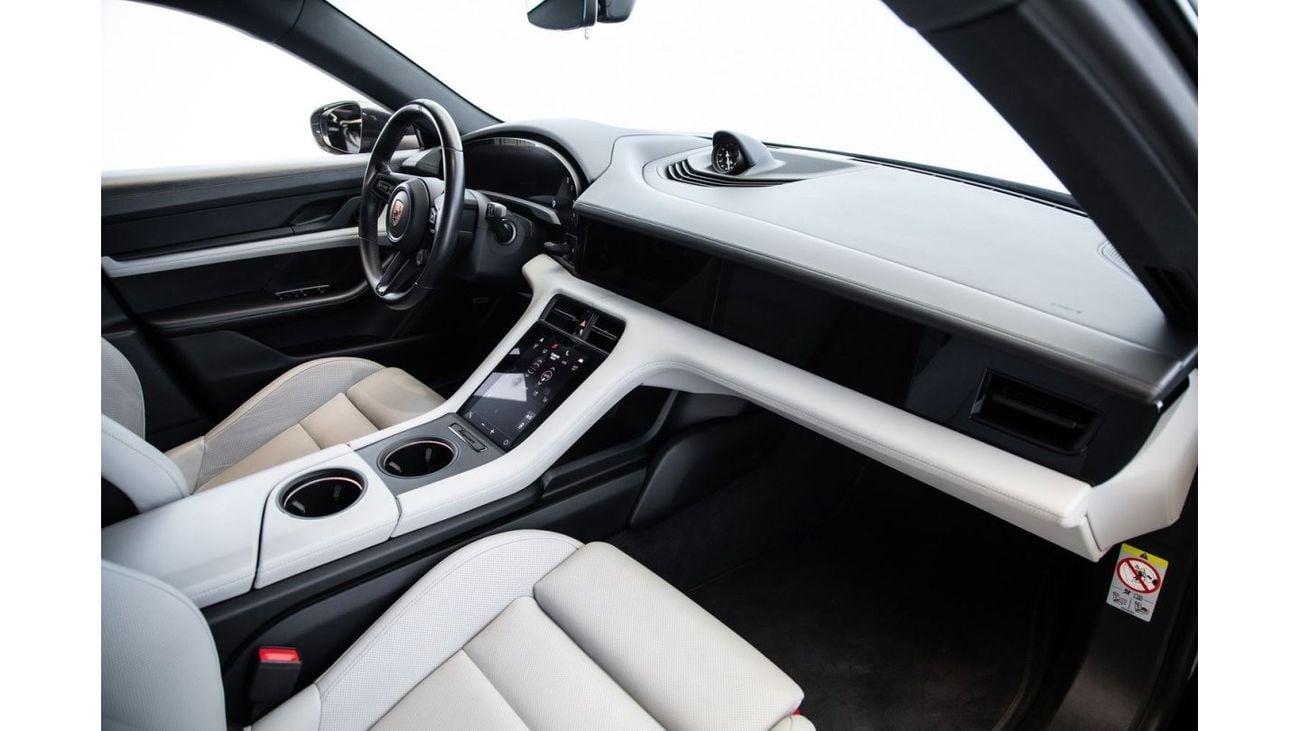 بورش تايكان 4S