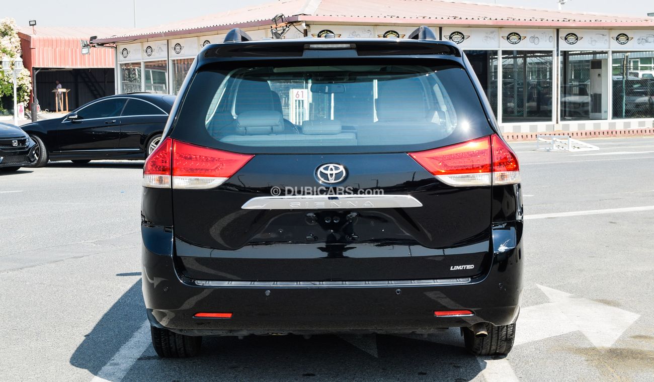 Toyota Sienna LIMITED IMPORT JAPAN
