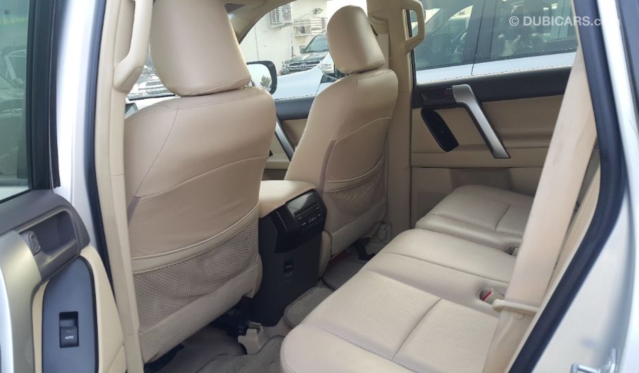 Toyota Prado Full option 2014 Silver