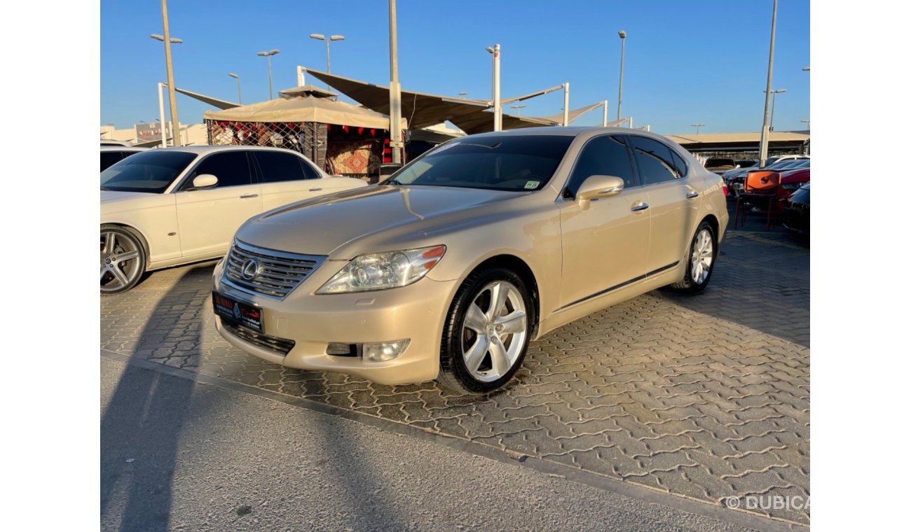 Lexus LS460