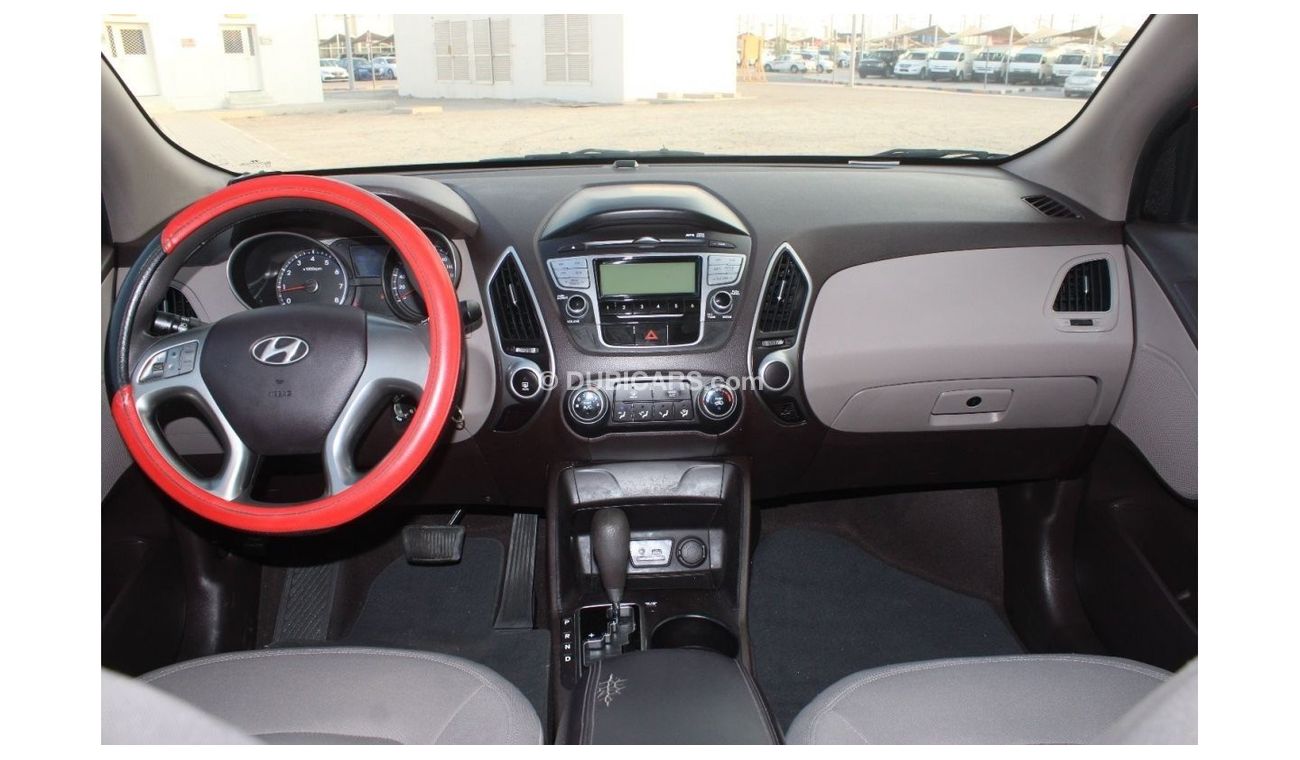 هيونداي توسون هيونداي توسان 2012 خليجي 2000 سي سي  بحالة ممتازة بدون حوادث نظيفه جدا من الداخل والخارج