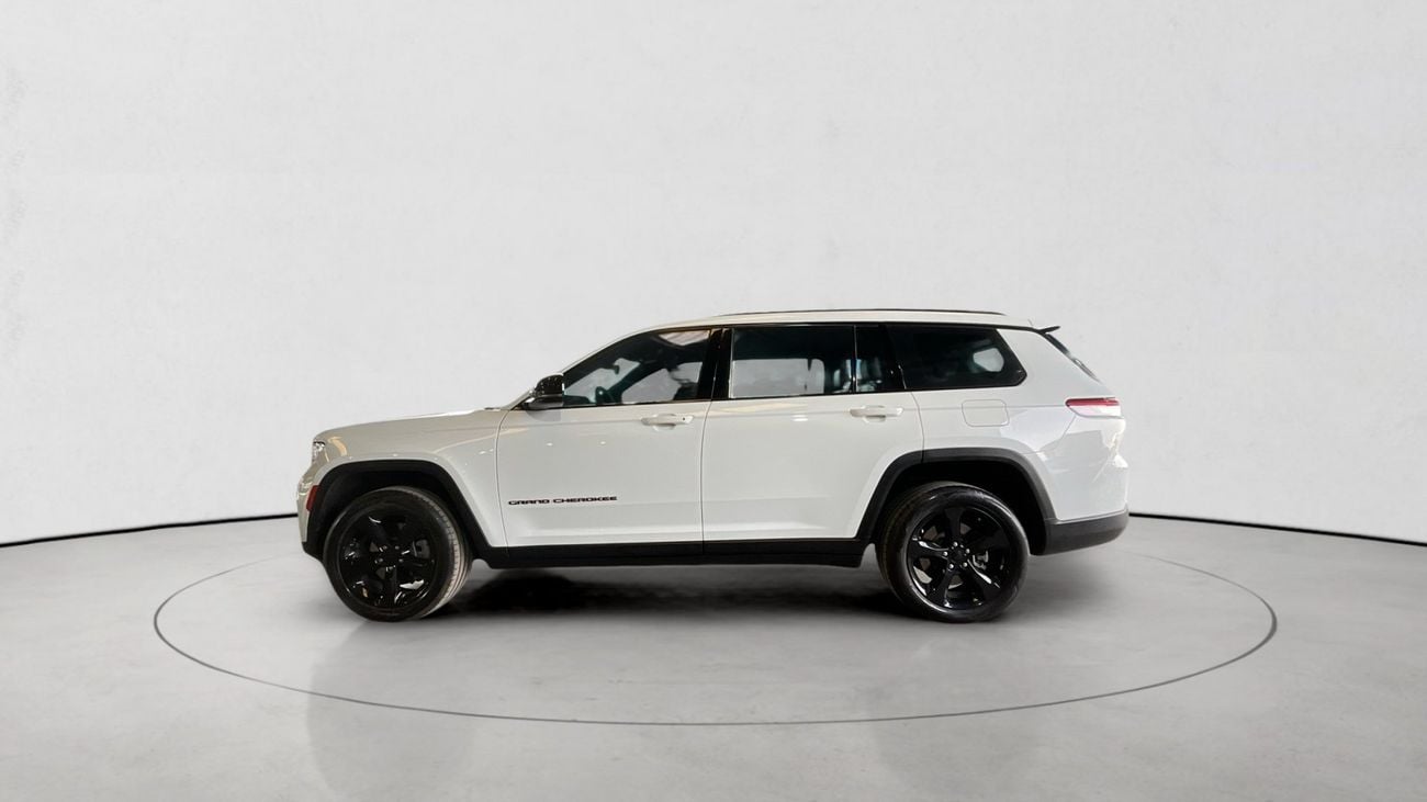 جيب جراند شيروكي Altitude | شامل الضمان | 0 ﺪﻔﻋﺓ ﺃﻮﻟﻯ