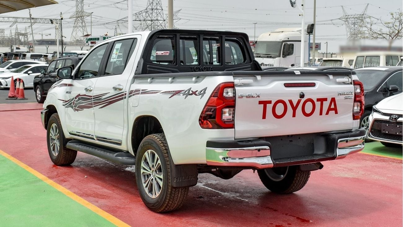 Toyota Hilux S-GLX SR5. 2.7L
