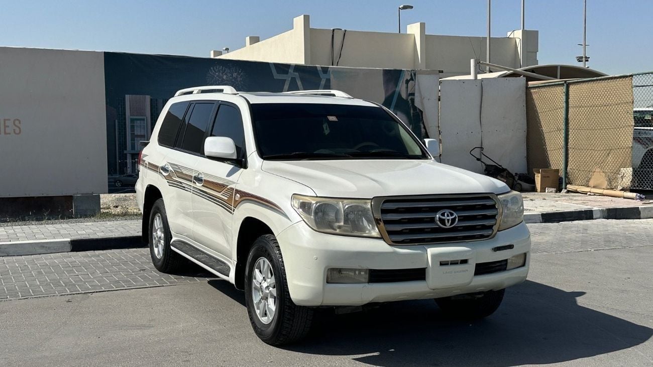 Toyota Land Cruiser GXR V8, Single  Owner original band without accident