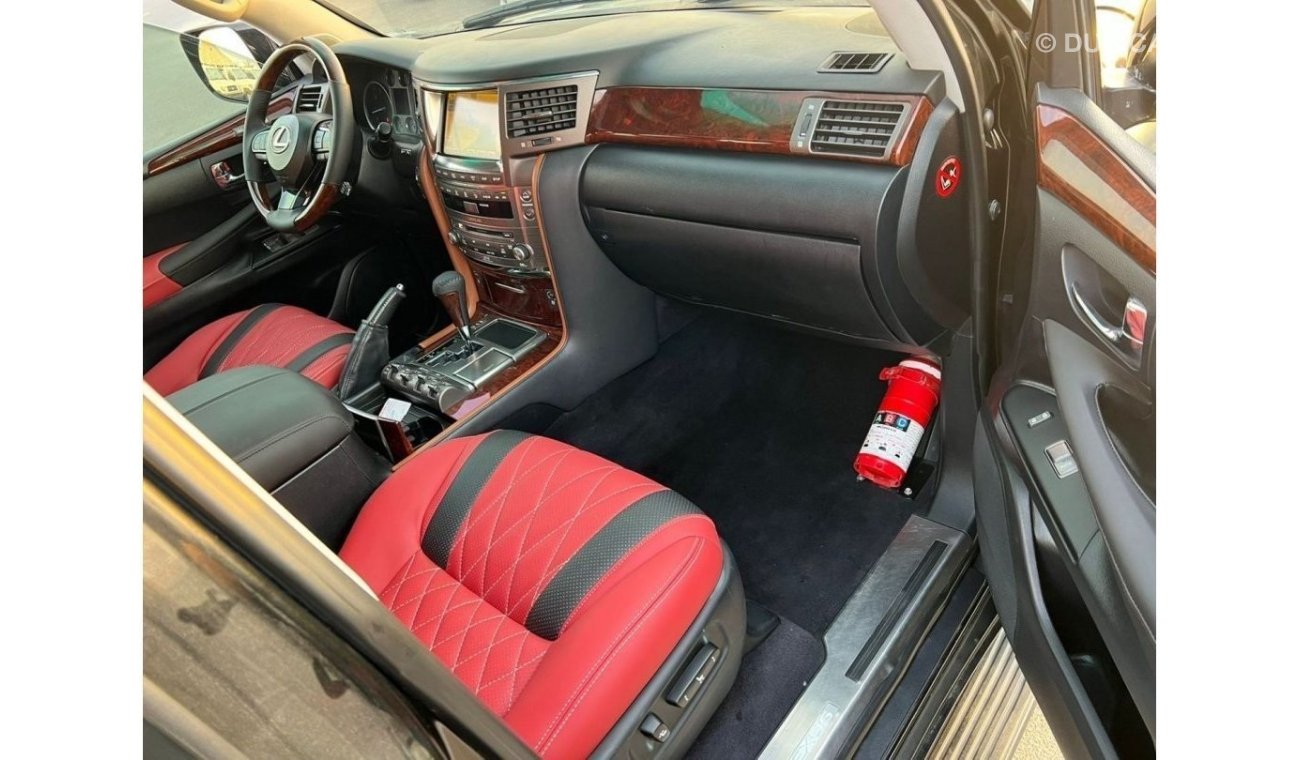 Lexus LX 570 *Offer*2011 Lexus LX570 5.7L V8 With 2021 Modifications GCC Specs No Accident / EXPORT ONLY
