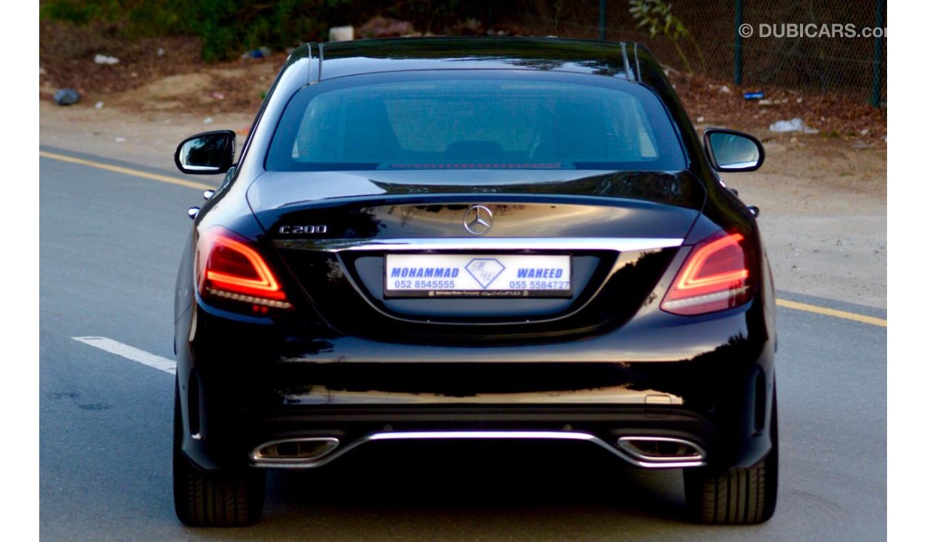 Mercedes-Benz C200 GCC / FULL OPTIONS / UNDER WARRANTY FROM AGENCY