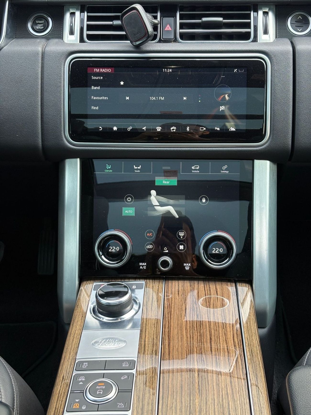 Land Rover Range Rover HSE 3.0L (375 HP) V6 | 2019 | GCC SPECS | AED 2,400 PER MONTH