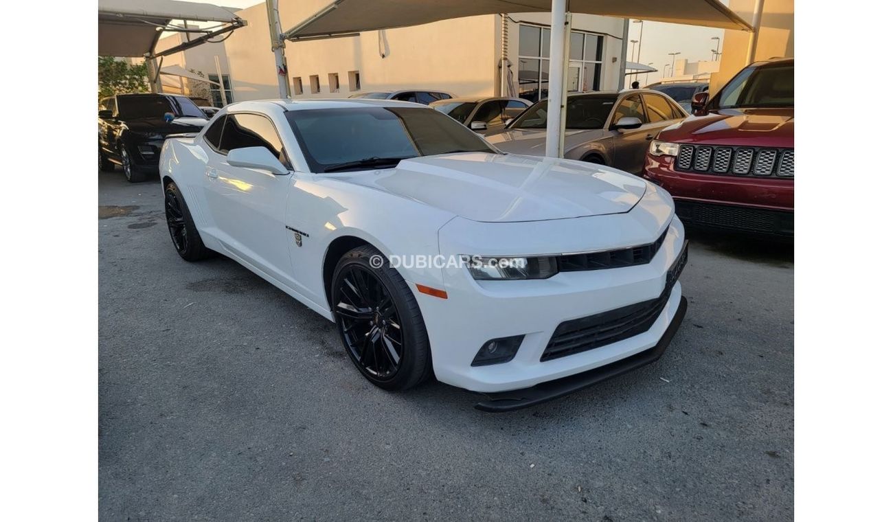 Chevrolet Camaro RS