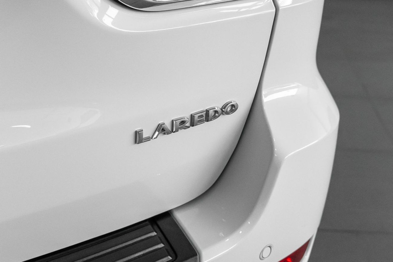 Jeep Grand Cherokee Laredo