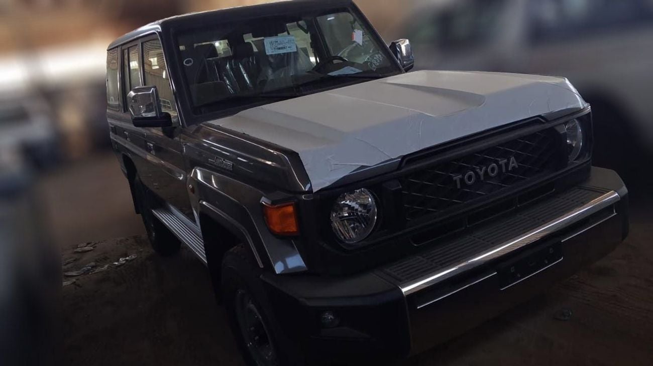 Toyota Land Cruiser 70 2026 Toyota Land Cruiser LC76 4.0L MT Petrol (with Diff lock)