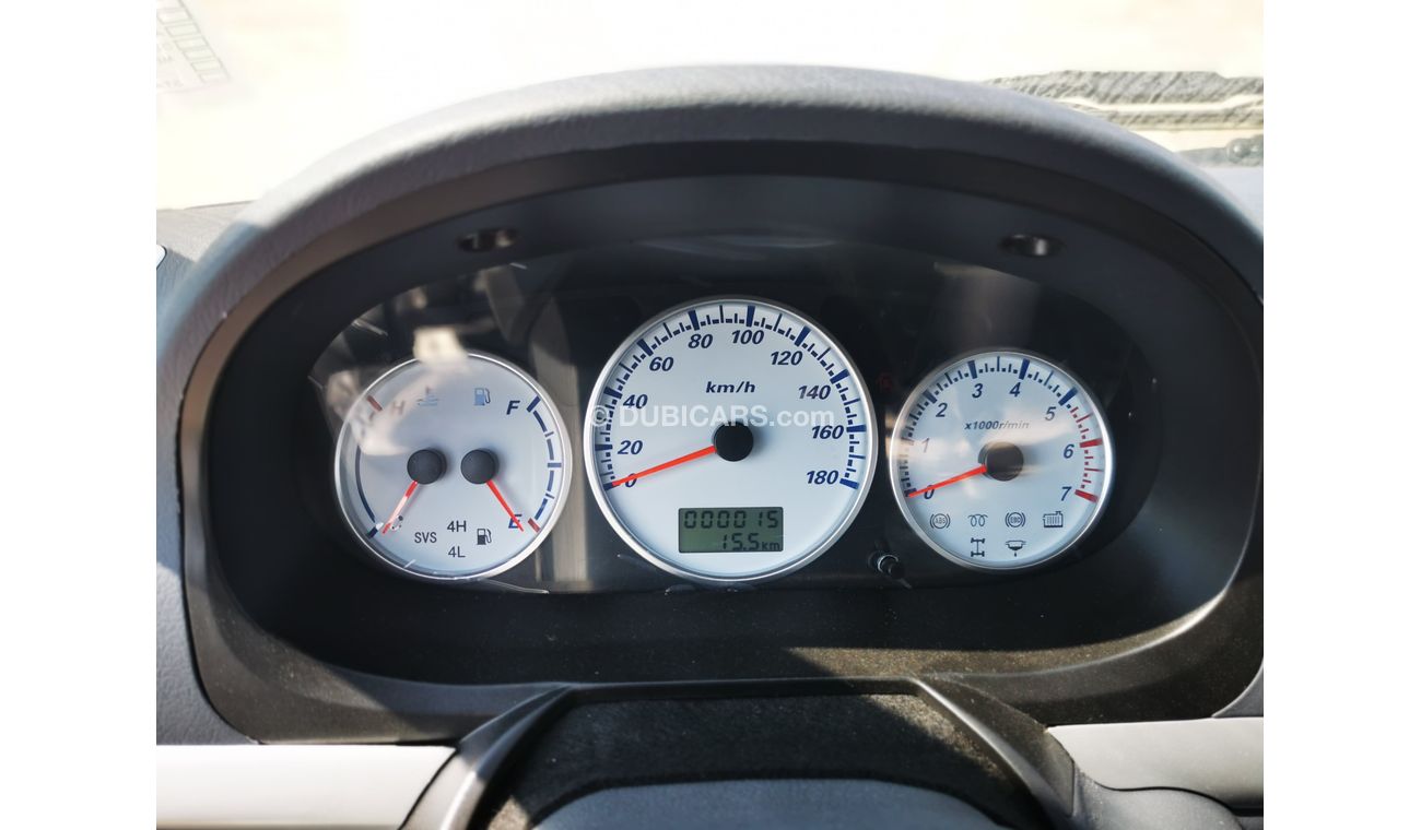 غولدن دراغون XML6502E 2.2L, M/T, 15' Tyre, Key Start, Xenon Headlight, CODE-GDW20