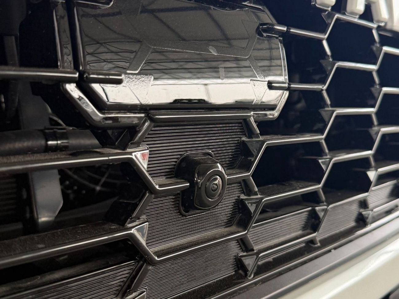 Toyota Land Cruiser 2026 LAND CRUISER 300 GR-SPORT 3.5 TWIN TURBO 