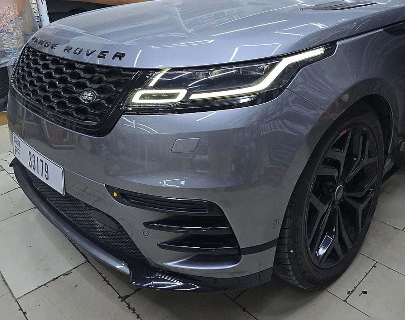Land Rover Range Rover Velar R-DYNAMIC