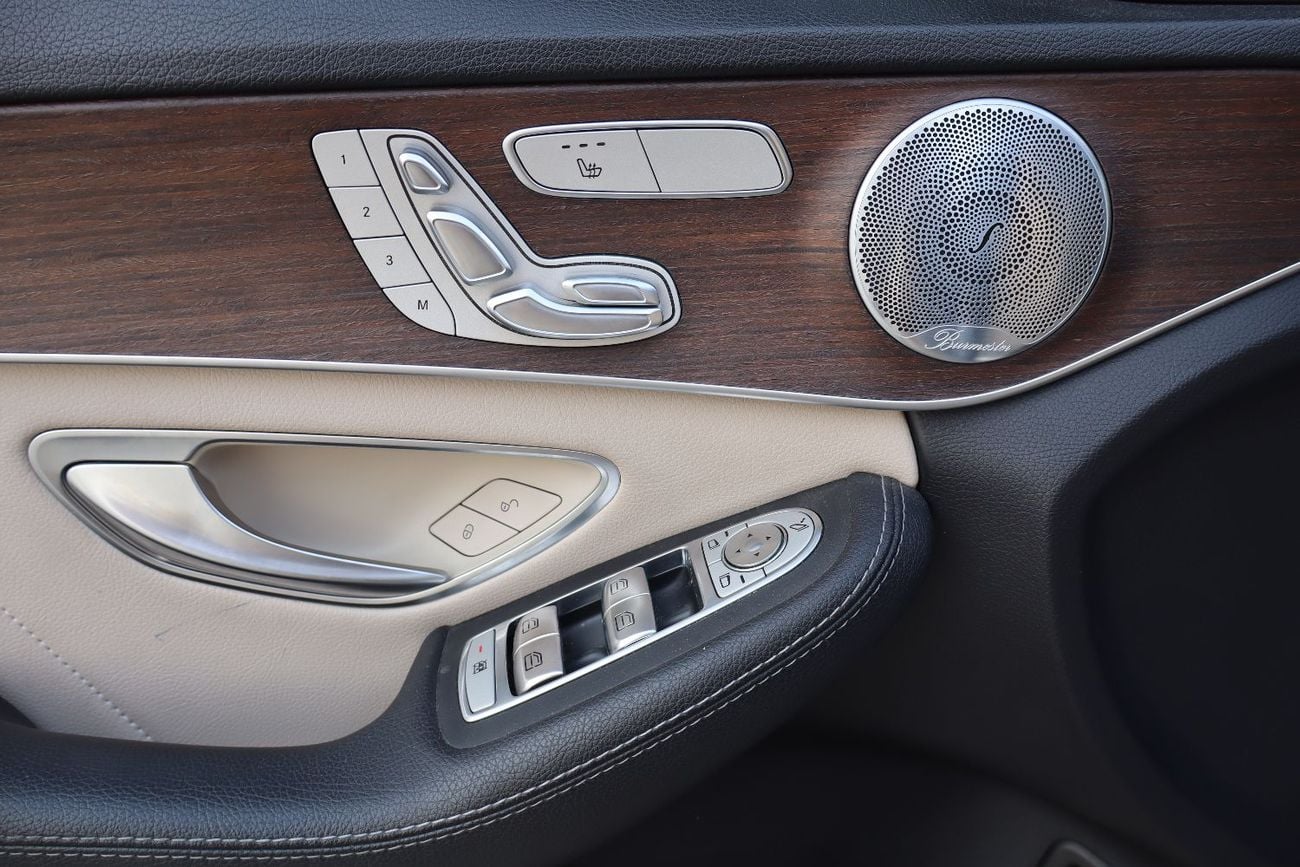 Mercedes-Benz C 300 AMG Pack 2.0L