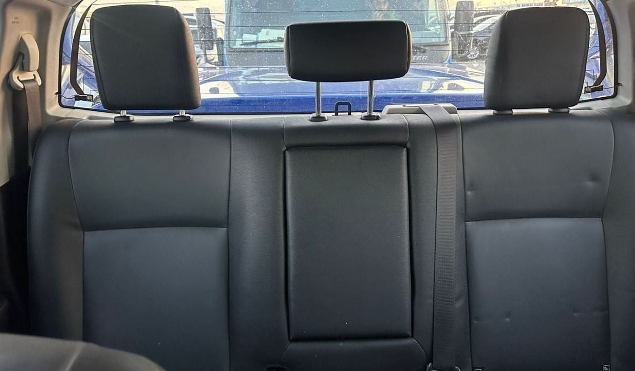 Toyota Hilux SR5 RHD 2.8 DIESEL AUTO LEATHER ELECTRIC SEATS