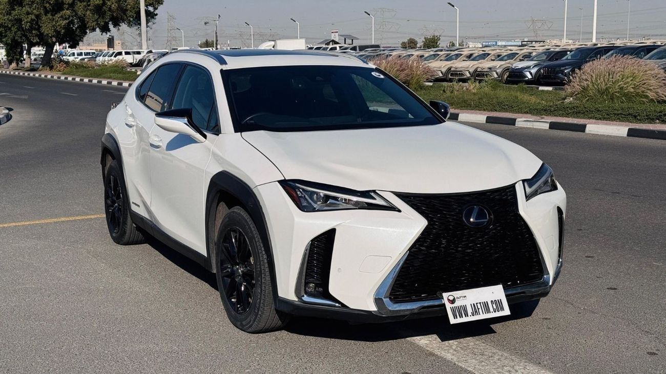 Lexus UX250h PREMIUM CONDITION | WHITE COLOR | 2.0L HYBRID ENGINE | RHD | 2021 | REAR VIEW CAMERA