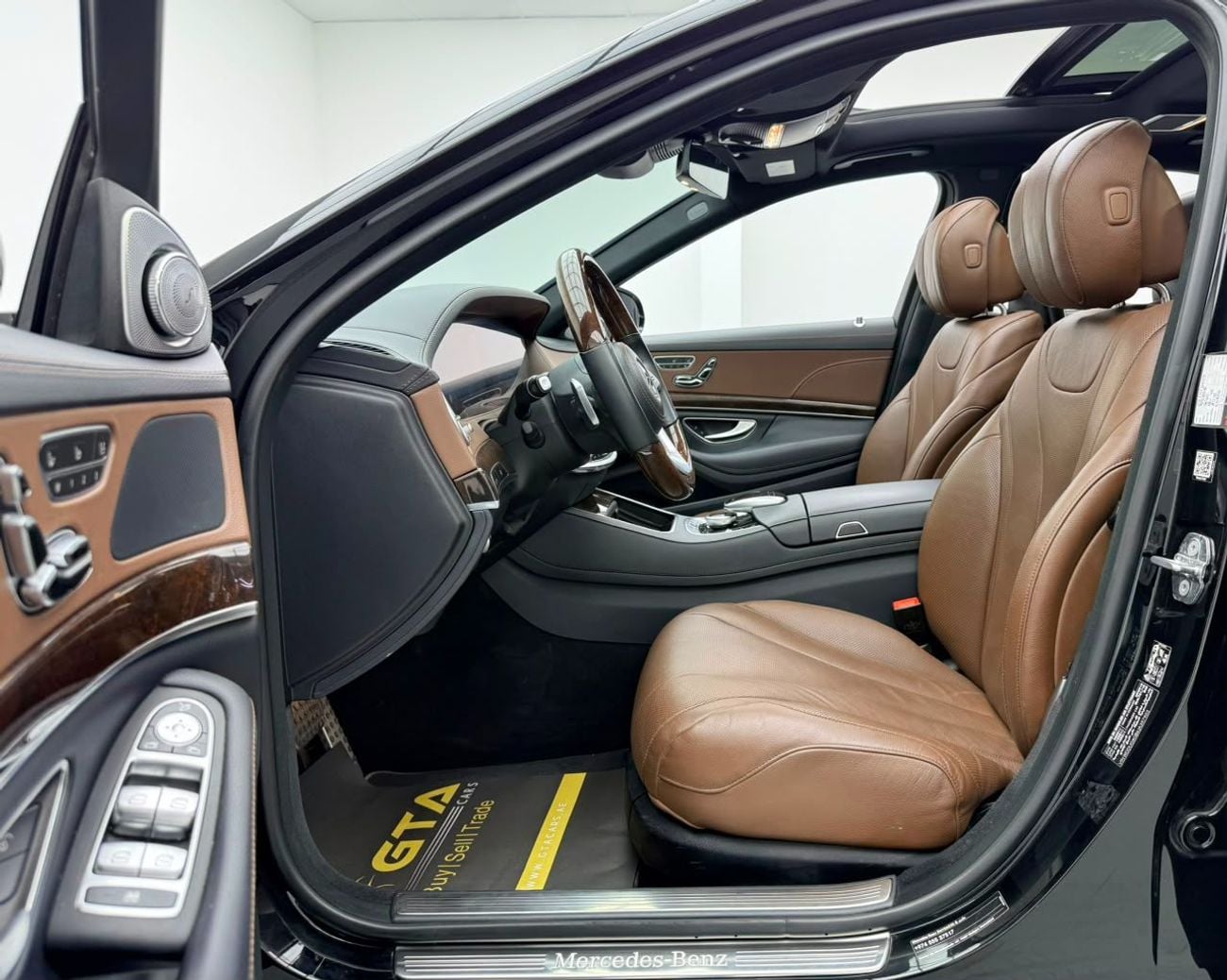 Mercedes Benz S450 AMG 2018 Mercedes Benz S450 AMG, Service History, Fully Loaded, Excellent Condition, GCC