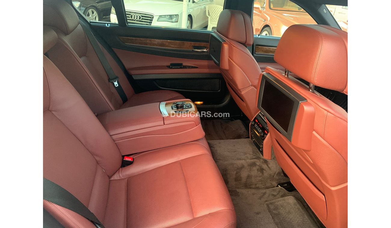 BMW 750Li BMW 750 LI_Gcc_2010_Excellent_Condition _Full option