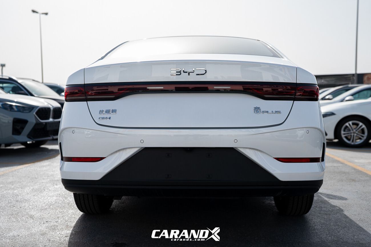 BYD QIN PLUS BYD Qin Plus Honor DM-i 55km Leading 2025