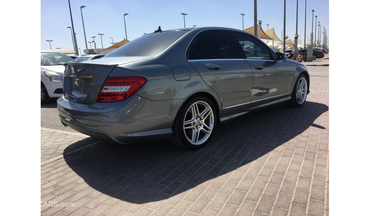 Mercedes-Benz C200 we offer : * Car finance services on banks * Extended warranty * Registration / export services