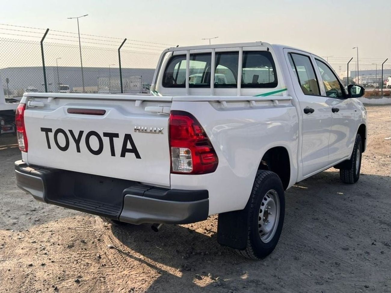 تويوتا هيلوكس Toyota Hilux Double Cabin 2.4L 4-Cyl  Diesel Manual Transmission 4x4 2025