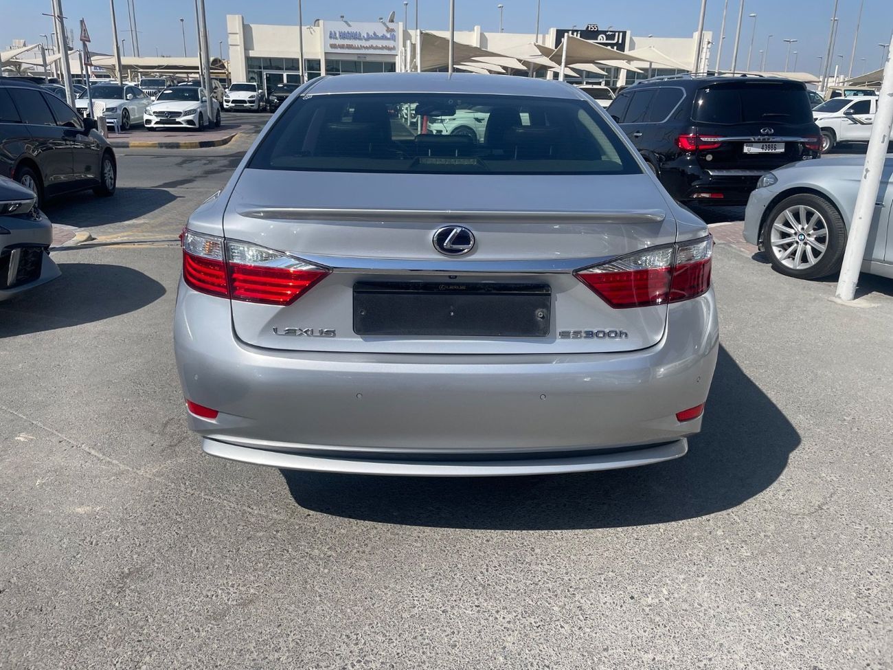 لكزس ES300h لكزس ES300 هايبرد وارد كوريا اوراق جمارك فل اوبشن بدون حوادث