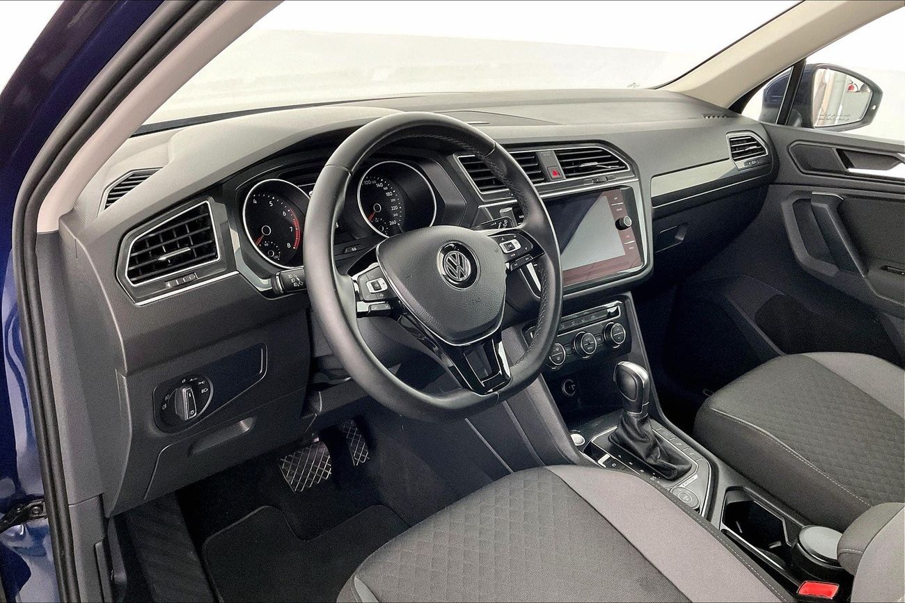 Kia Carens EX| 1 year free warranty | Exclusive Eid offer