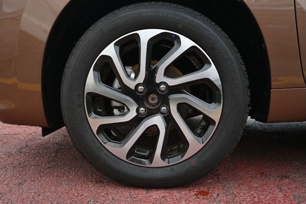 Suzuki Baleno Suzuki Baleno 1.5L Petrol, Hatchback, FWD, 5Doors, Model 2025 Color Beige (Export Price)