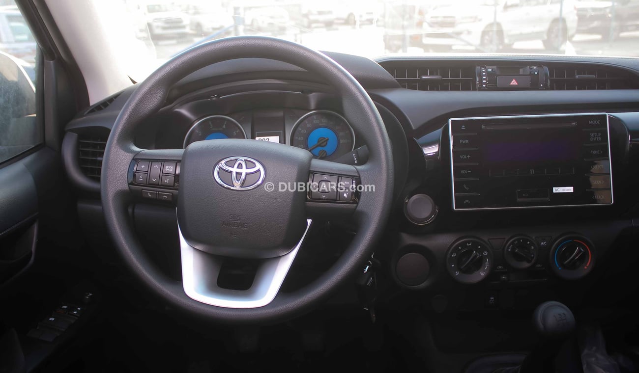Toyota Hilux TOYOTA HILUX 2.4 M/T D*C 4X2