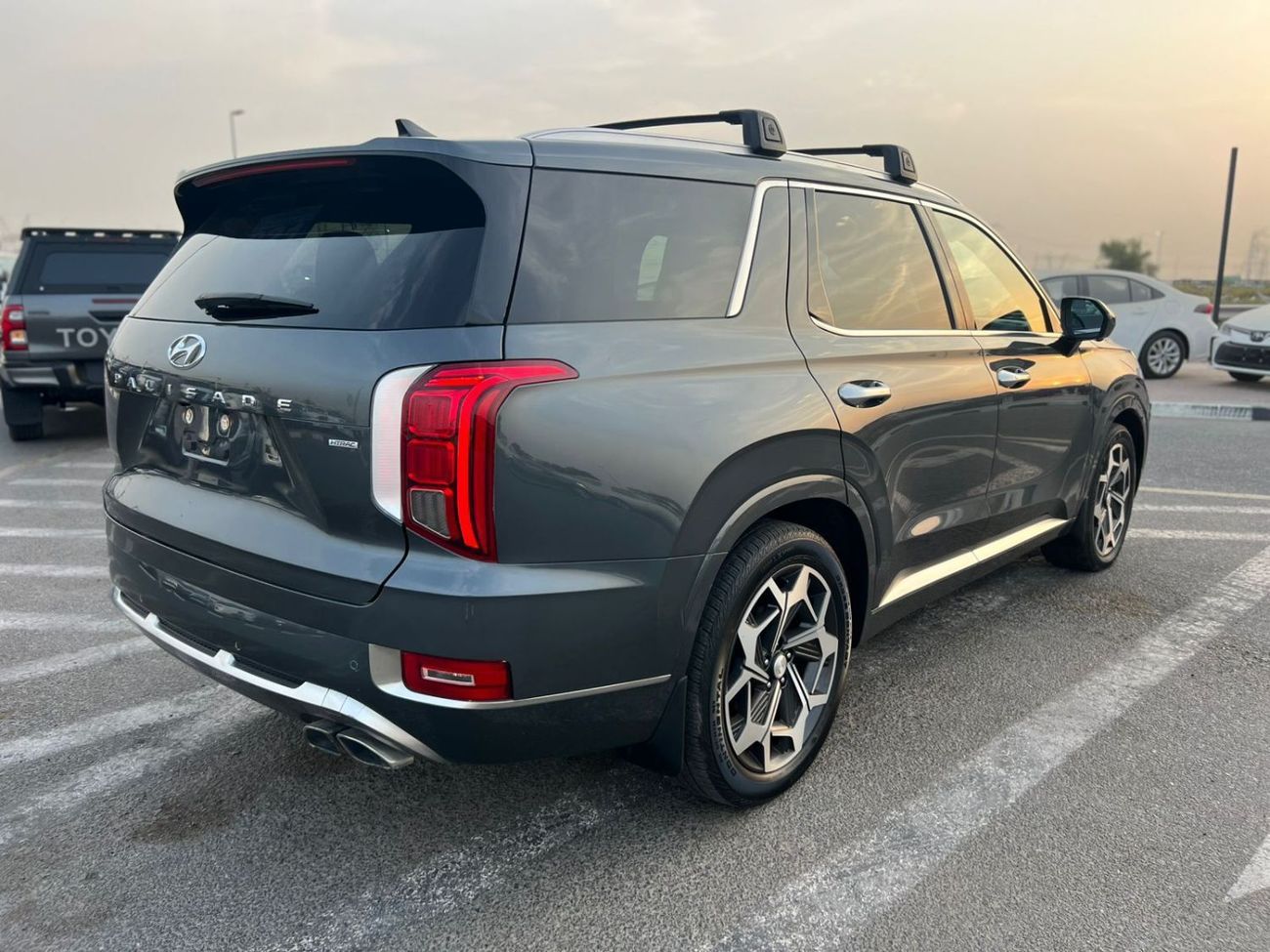 Hyundai Palisade 2021 Hyundai Palisade Calligraphy Edition Full Option Panoramic View - 360* 5 CAM - HUD - 3.8L V6 -