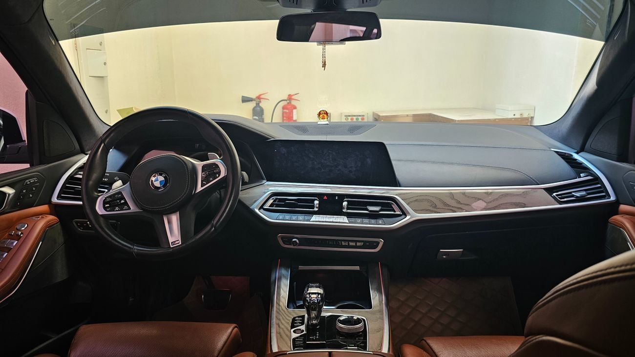 بي أم دبليو X7 xDrive40i Luxury M Sport Package 3.0L