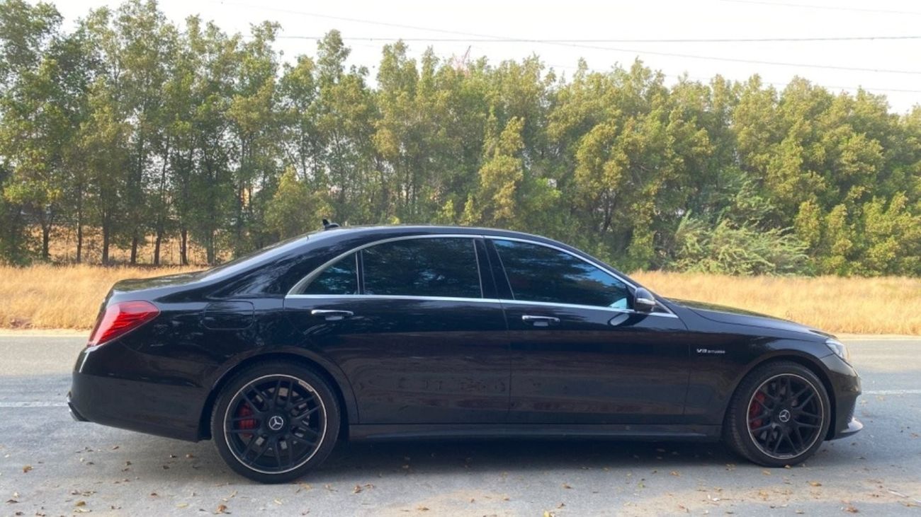 Mercedes-Benz S 63 AMG Std Full Option