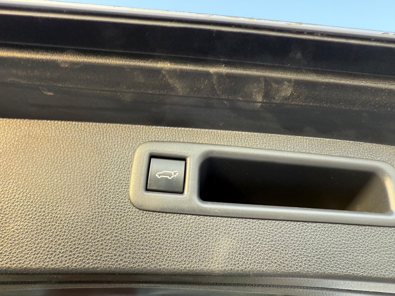 Toyota Highlander XLE Hybrid 2.5 L Full Option 2022