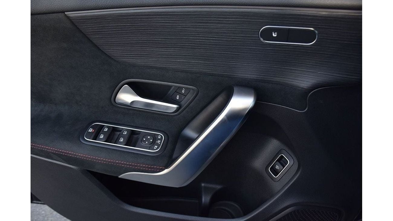 مرسيدس بنز A 220 AMG