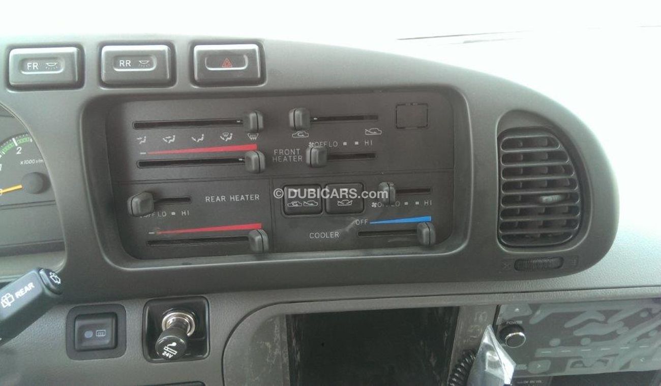 تويوتا كوستر Bus 30 seaters, Diesel, High Roof