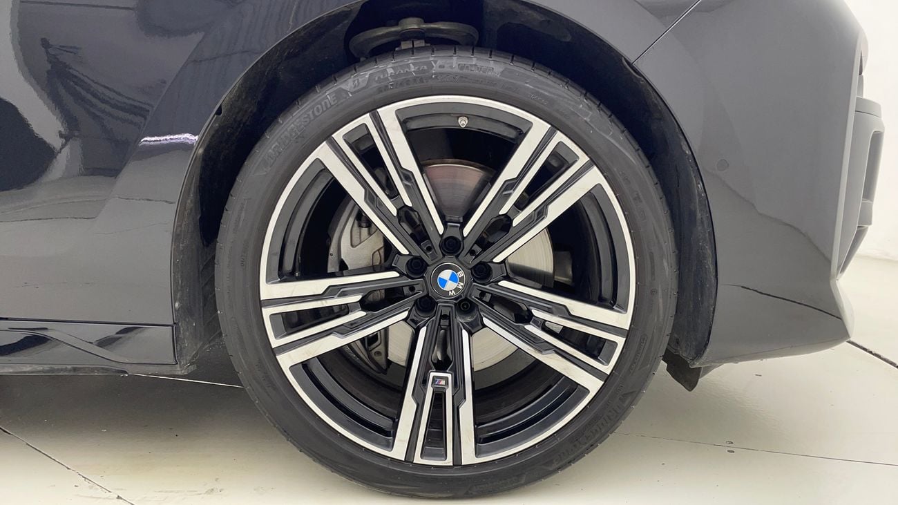 BMW 740i 2023 M SPORT | AED 4194/Month | 0 DP | 30 Day Return | Warranty | Service History