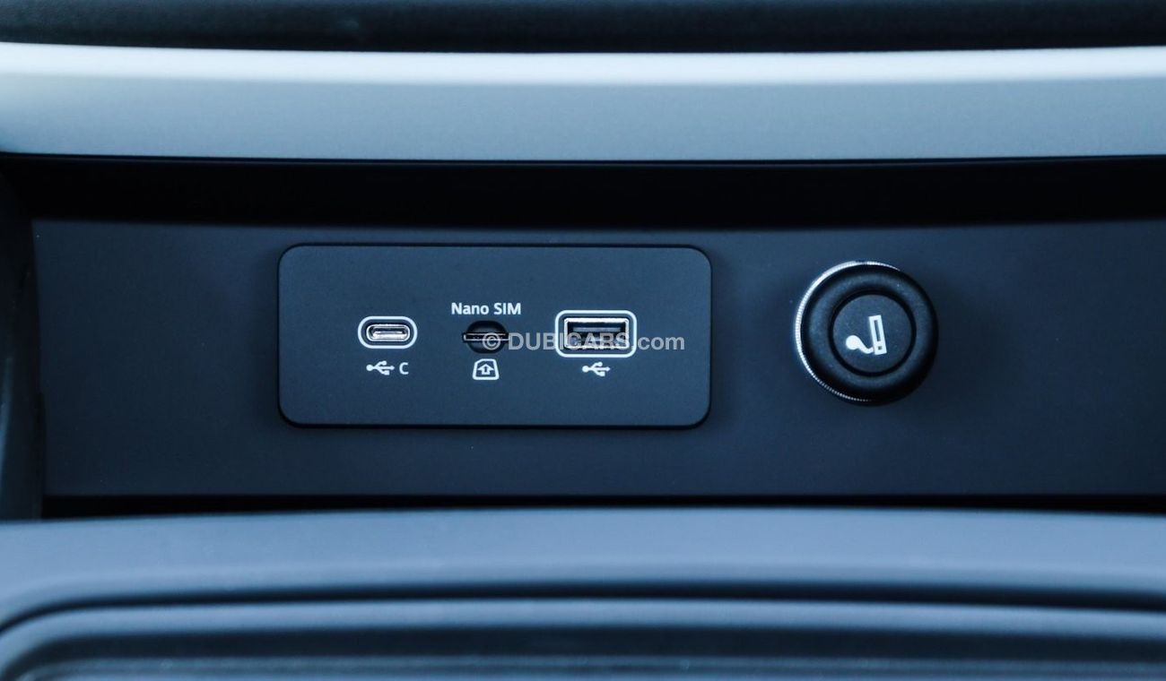 Land Rover Defender 90 HSE P400 V6 GCC Black Pack