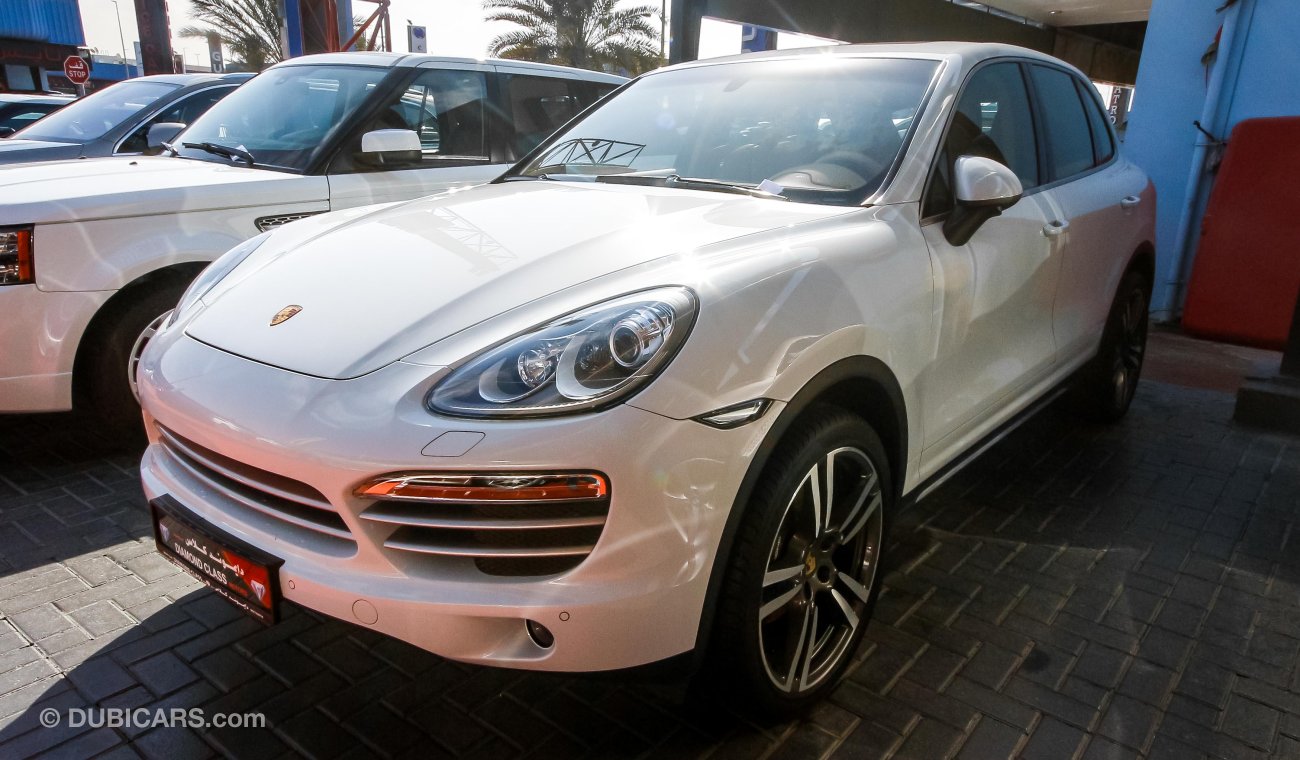 Porsche Cayenne With Cayenne S badge