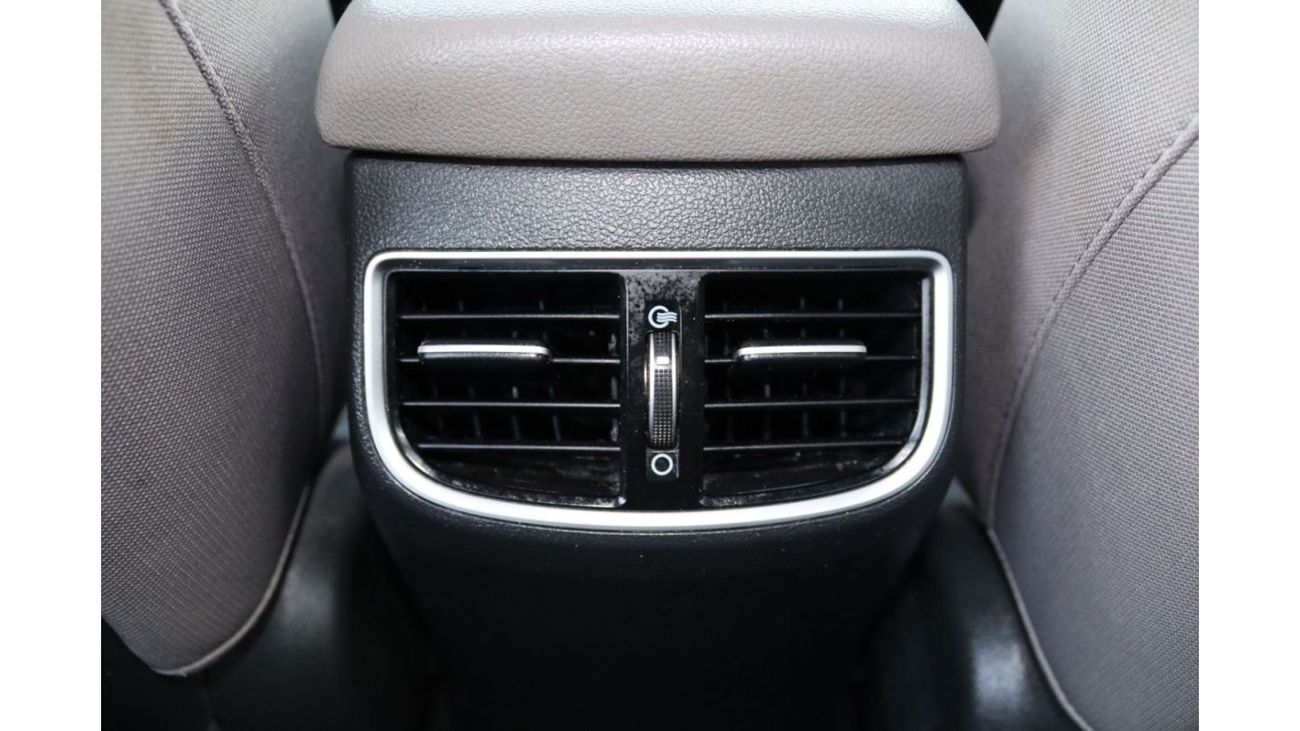 هيونداي إلانترا هيونداي إلنترا GL (AD)، 2020، سيدان ذات 4 أبواب، 1.6 لتر 4 سلندر بنزين، أوتوماتيكية، دفع أمامي