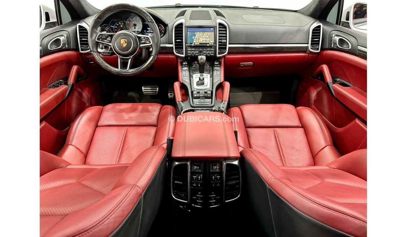 Porsche Cayenne 2015 Porsche Cayenne S, Full Porsche Service History, Low Kms, GCC