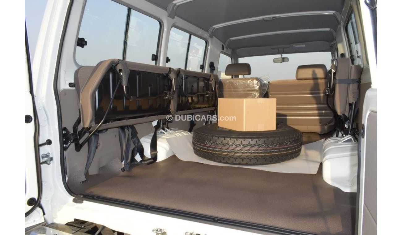 Toyota Land Cruiser 78 hardtop basic model